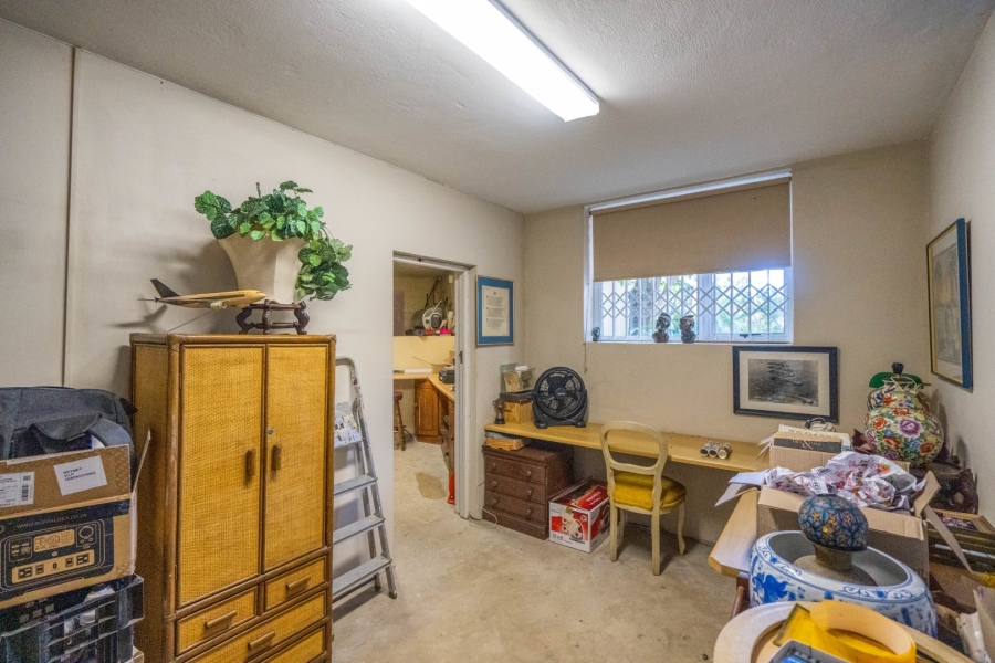 6 Bedroom Property for Sale in West Bank Eastern Cape